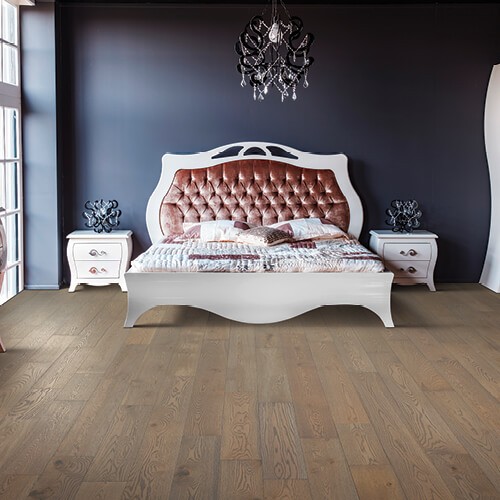 Hardwood flooring in bedroom | Herman's Carpets